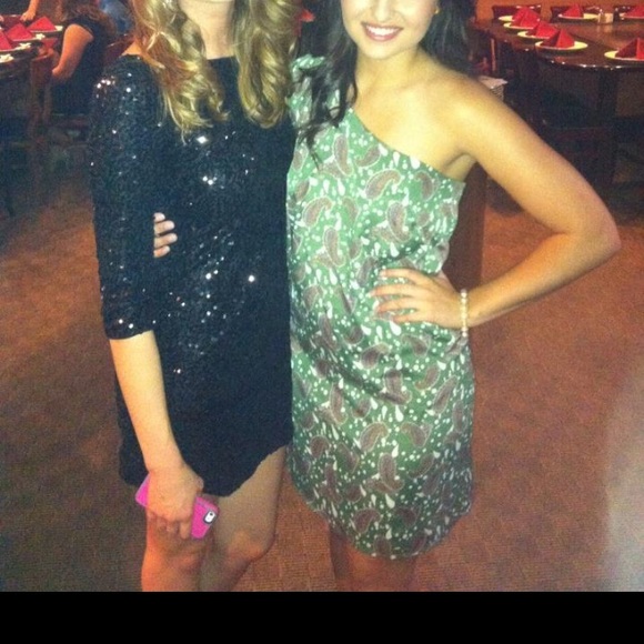 One shoulder paisley boutique dress!