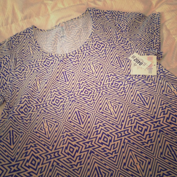 NWT Unicorn LuLaRoe Classic Tee