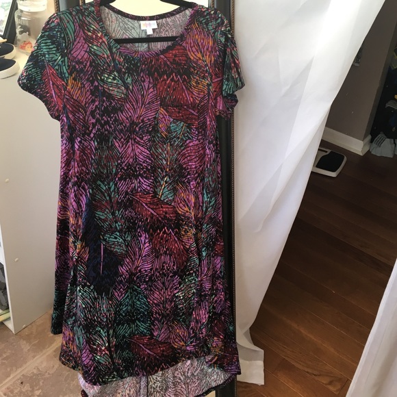 LuLaRoe 🦄 Unicorn 🦄 Carly