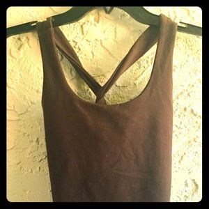 Tyoga Twist Back Yoga Top