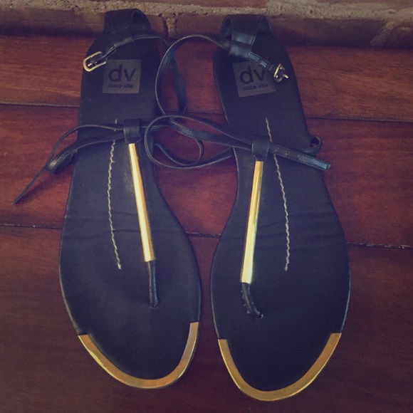♦️SOLD♦️Dolce Vita Sandals