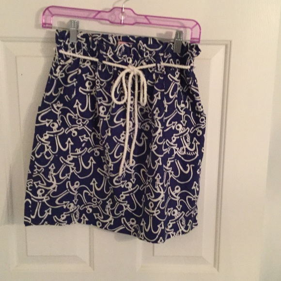 Lilly Pulitzer skirt SZ XS so cute!