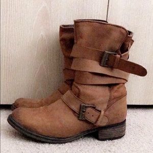 Steve Madden Boots