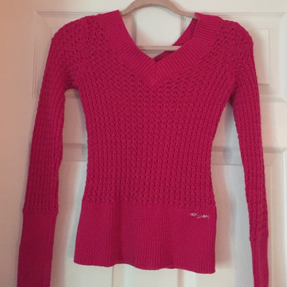 3/$15!! Hot pink DKNY knit v-neck sweater
