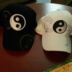 Black and white Ying yang baseball caps