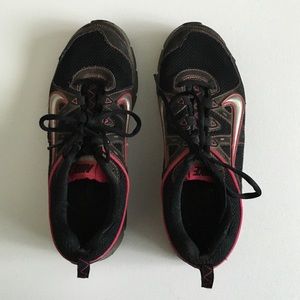 Black and Pink Nike Gym Shoes