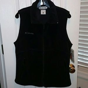 Columbia fleece vest