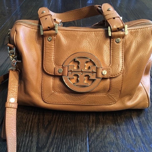 Tory Burch top handle crossbody handbag!
