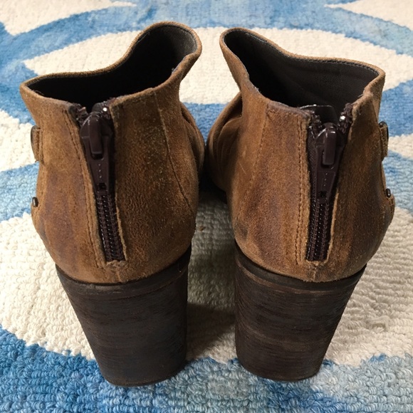 Boutique 9 Shoes - Boutique 9 Tan Suede Booties Boutique 9 Shoes - Boutique 9 Tan Suede Booties