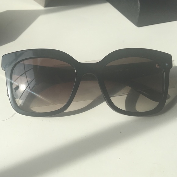 Prada Sunglasses SPR 24Q