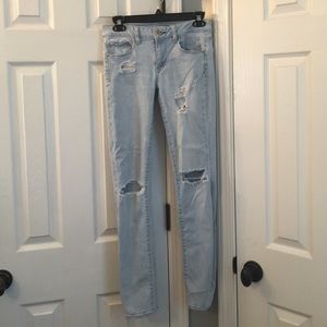 AMERICAN EAGLE OUTFITTERS JEANS