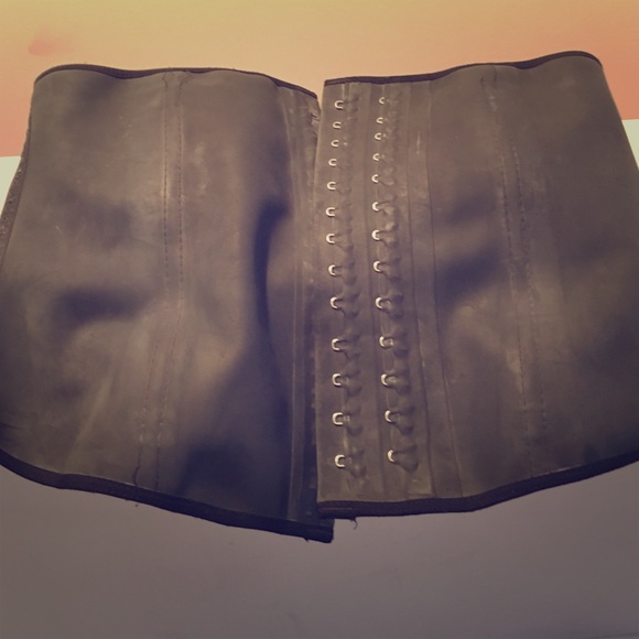 Waist Clincher