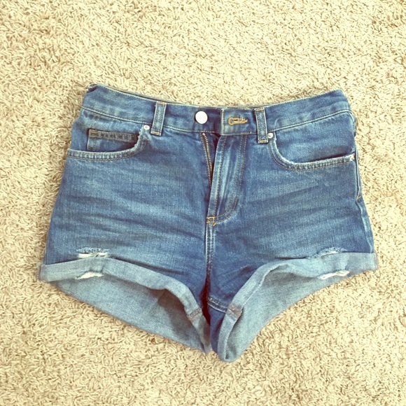 Topshop shorts in light wash