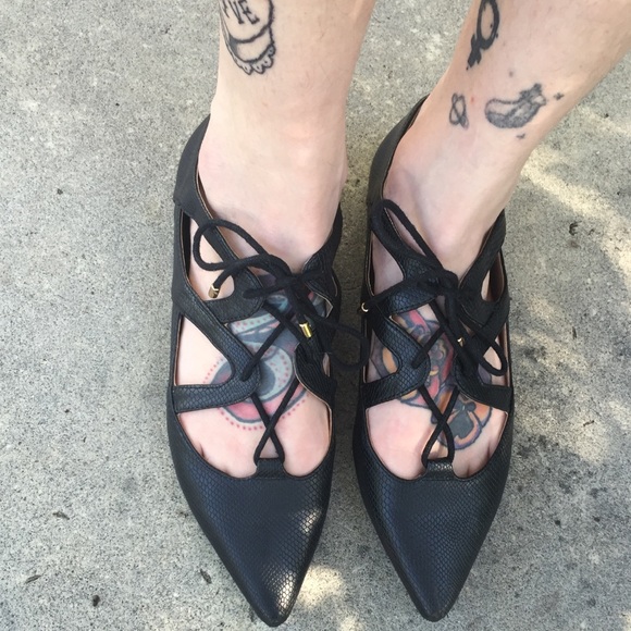 Lace-up Flats - Picture 3 of 4