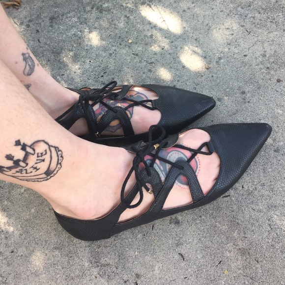 Lace-up Flats - Picture 4 of 4