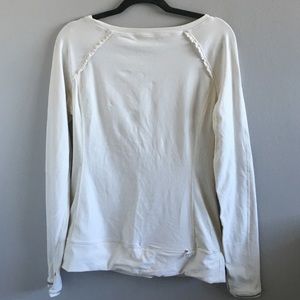 Lululemon white running top