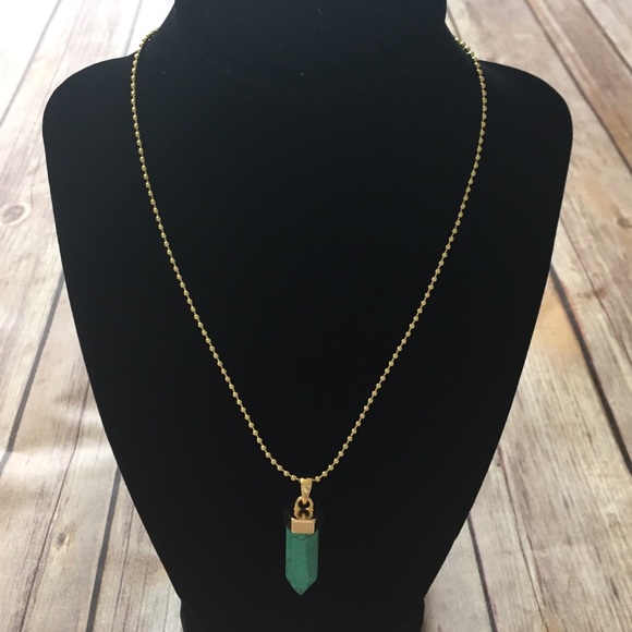 NECKLACE - Picture 2 of 3