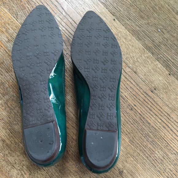 BCBGMaxAzria Shoes - BCBG Max Azria Teal Patent Leather Flats BCBGMaxAzria Shoes - BCBG Max Azria Teal Patent Leather Flats