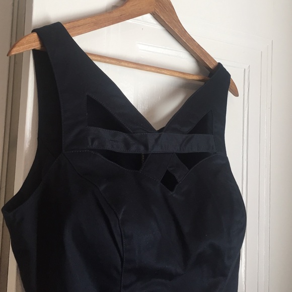 Xoxo star gazing dress. - Picture 2 of 4