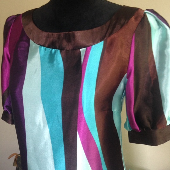 ✨Bold Mod-ish Mini Dress✨ - Picture 4 of 4