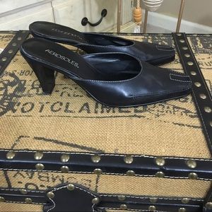 EUC black Aerosoles mules