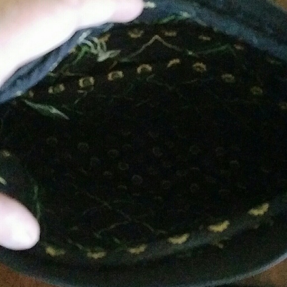 Small Vera Bradley Purse and matching wallet - Picture 4 of 4