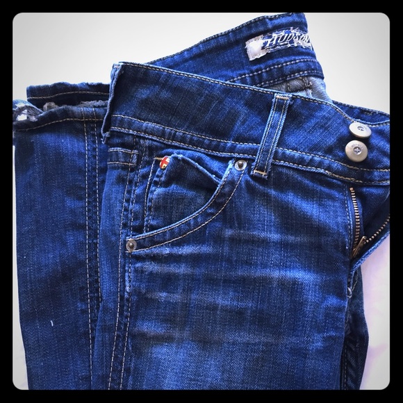 Hudson jeans, straight leg, tulip hem. Size 24