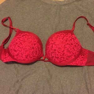 Victoria secret bombshell bra 32c