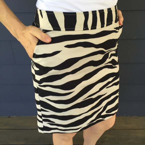 Zebra striped pencil skirt