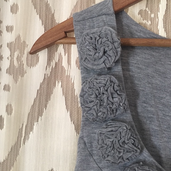 Boutique knit gray dress. - Picture 2 of 3