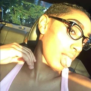 Meet your Posher, Kori