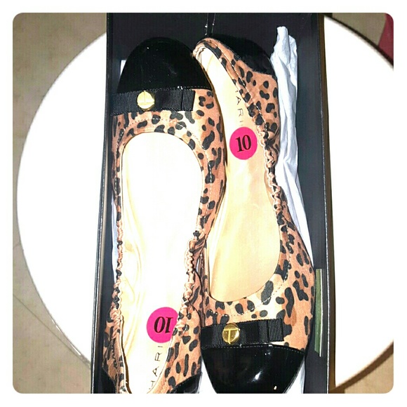 Tahari Ballet flats