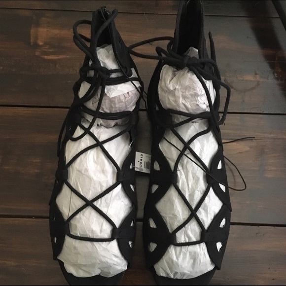 Lace up Sandals