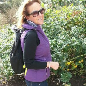 Meet your Posher, Deborah