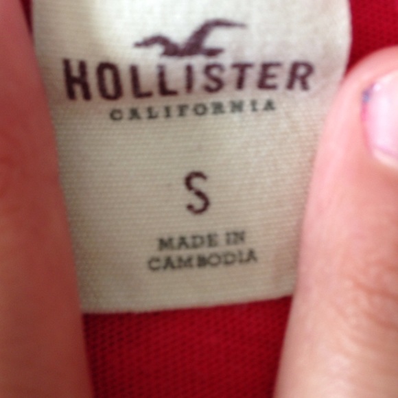 Hollister shirts Size small - Picture 3 of 3