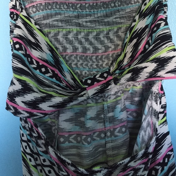 Romper - Picture 2 of 2
