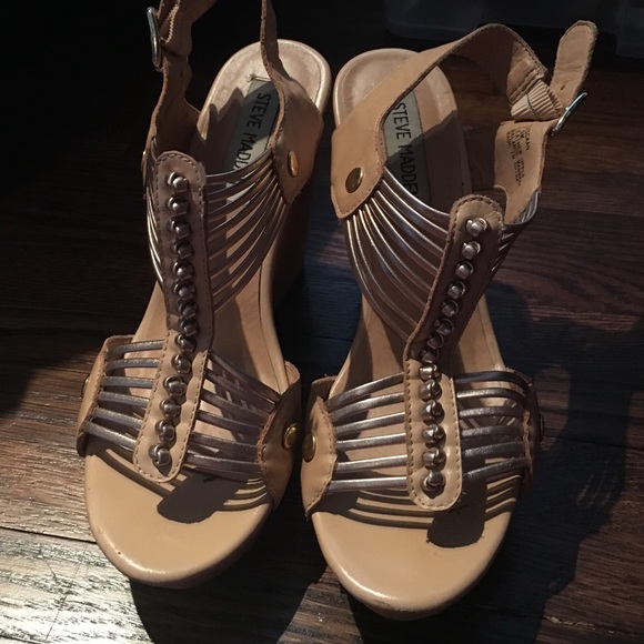 Steve Madden wedges size 7.5