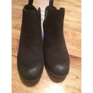 Black ankle boots