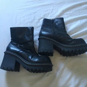 🦄 Platform Chunky Faux Leather Boots 5 1/2