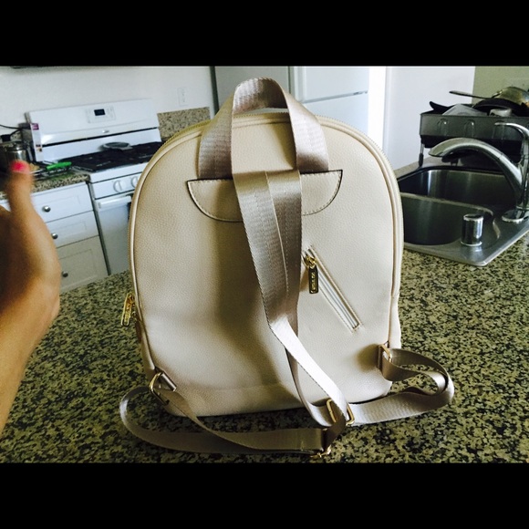 Hand bag - Picture 2 of 4