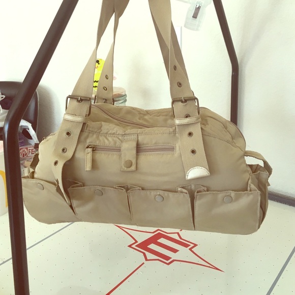 Cargo tote