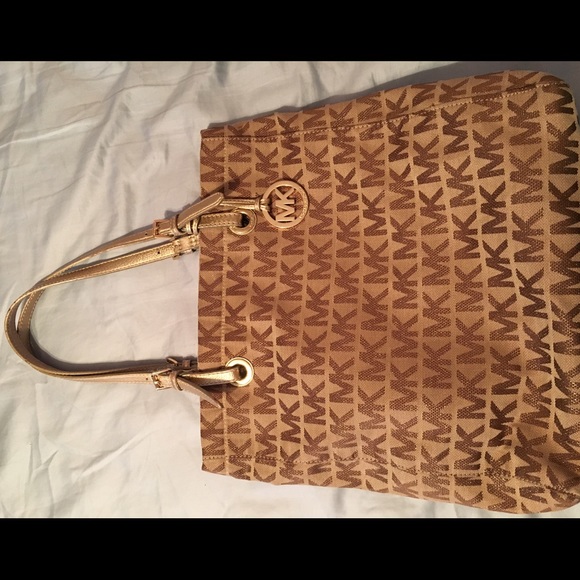 🚫SOLD🚫 Authentic Michael Kors Purse