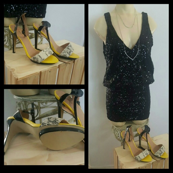 Like New Snakeskin Patterned Heels