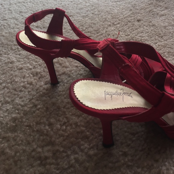 Red strappy heels! - Picture 2 of 4
