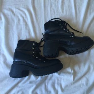👽 Vintage Platform Black Chunky Boots