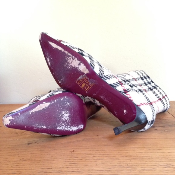Burberry Shoes - Burberry Nova Donegal Boots Burberry Shoes - Burberry Nova Donegal Boots