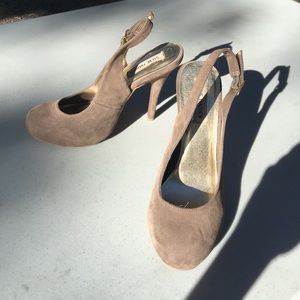 Steve Madden Sling Backs