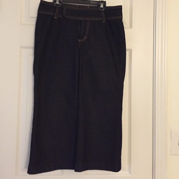 Bisou Bisou Capris