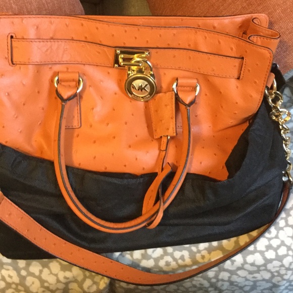 X SOLD Michael Kors ostrich Hammy X - Picture 3 of 4