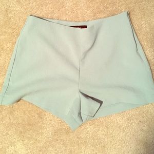Mint high waisted shorts XS